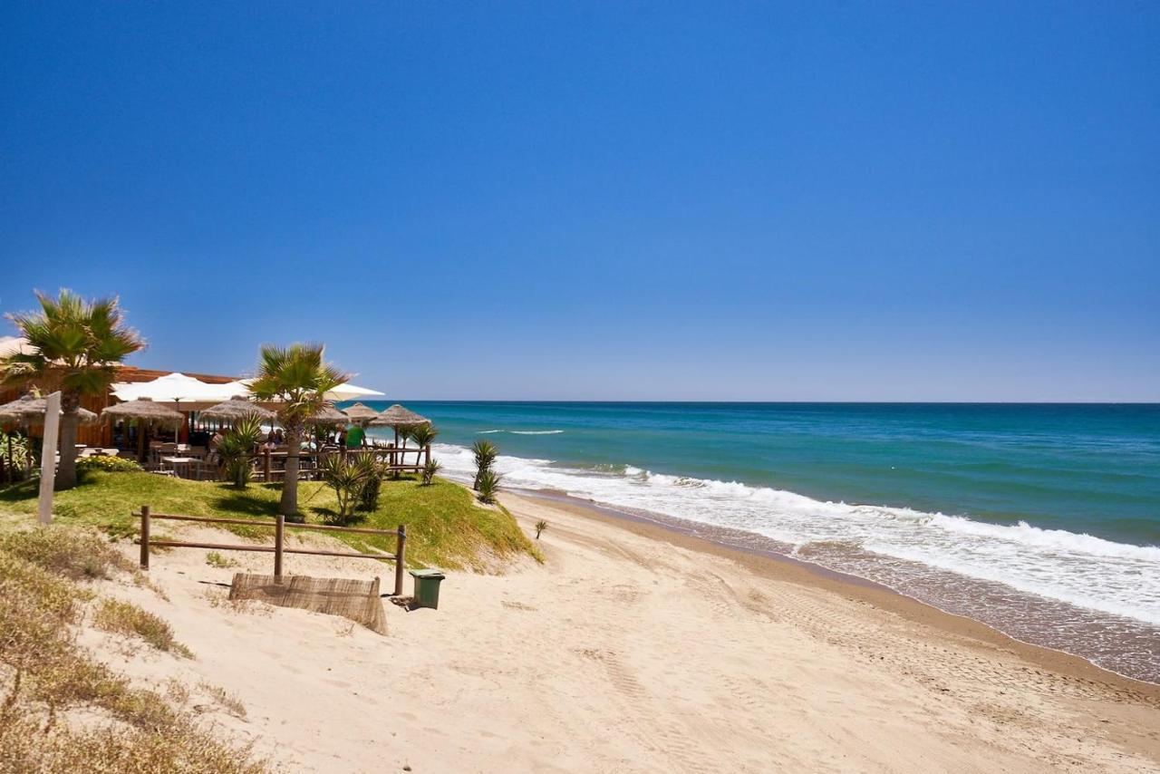 Oleholidays 517 Romana Playa Junto A La Playa Marbella Esterno foto